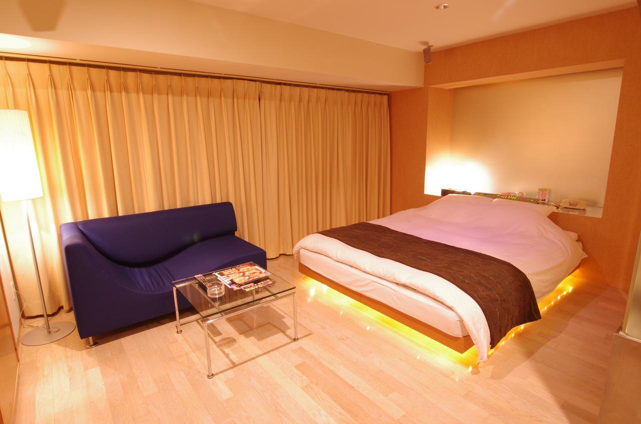 Blue Hotel Octa (Adults Only) Sapporo Exteriör bild