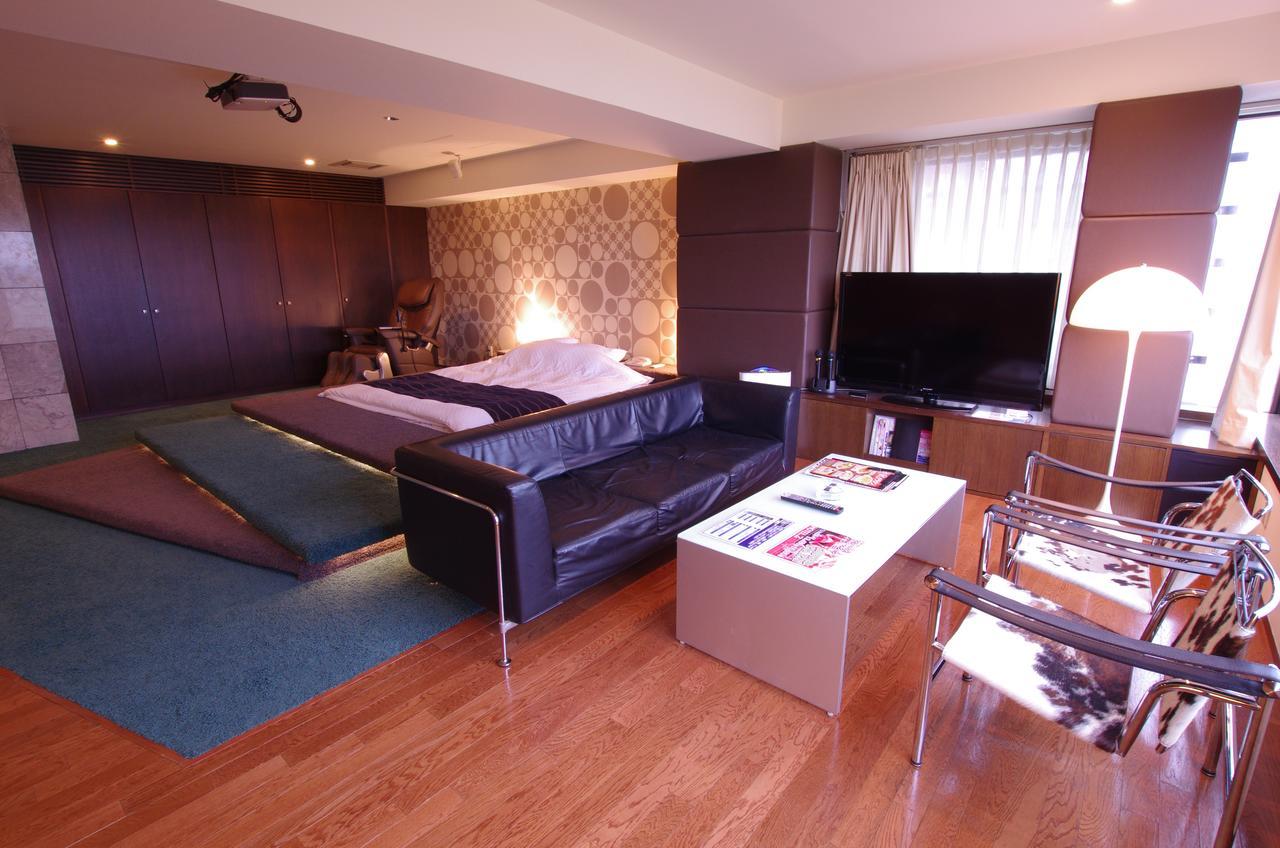 Blue Hotel Octa (Adults Only) Sapporo Exteriör bild