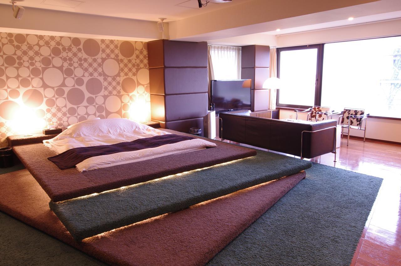 Blue Hotel Octa (Adults Only) Sapporo Exteriör bild